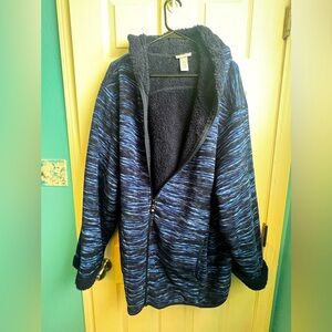 Women’s Hooded Zip Up Sweatshirt